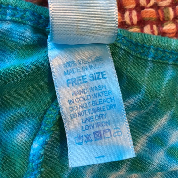 Top - Picture 4 of 5